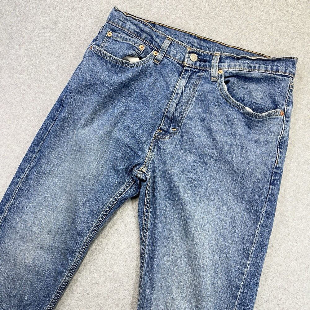 Levis 505 Jeans Mens 34 x 34 Regular Fit Straight Leg Medium Wash Denim